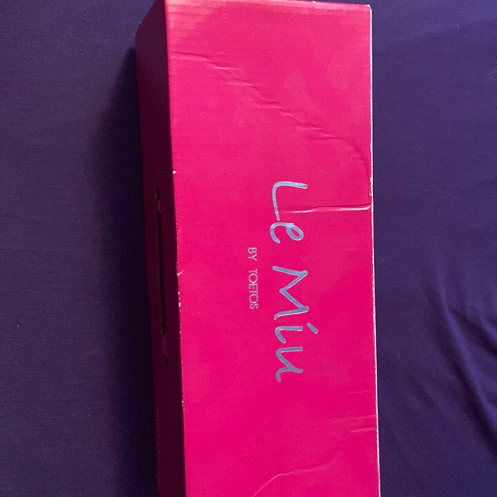Women’s Sparkle Flats Size 7